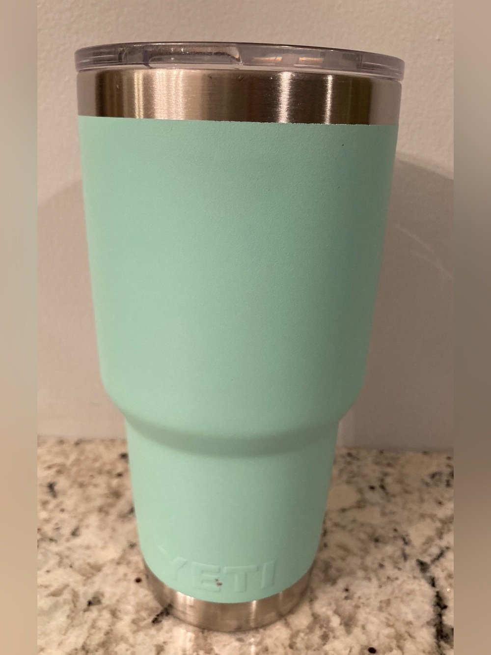 Yeti Rambler Tumbler - Picture 4 of 12